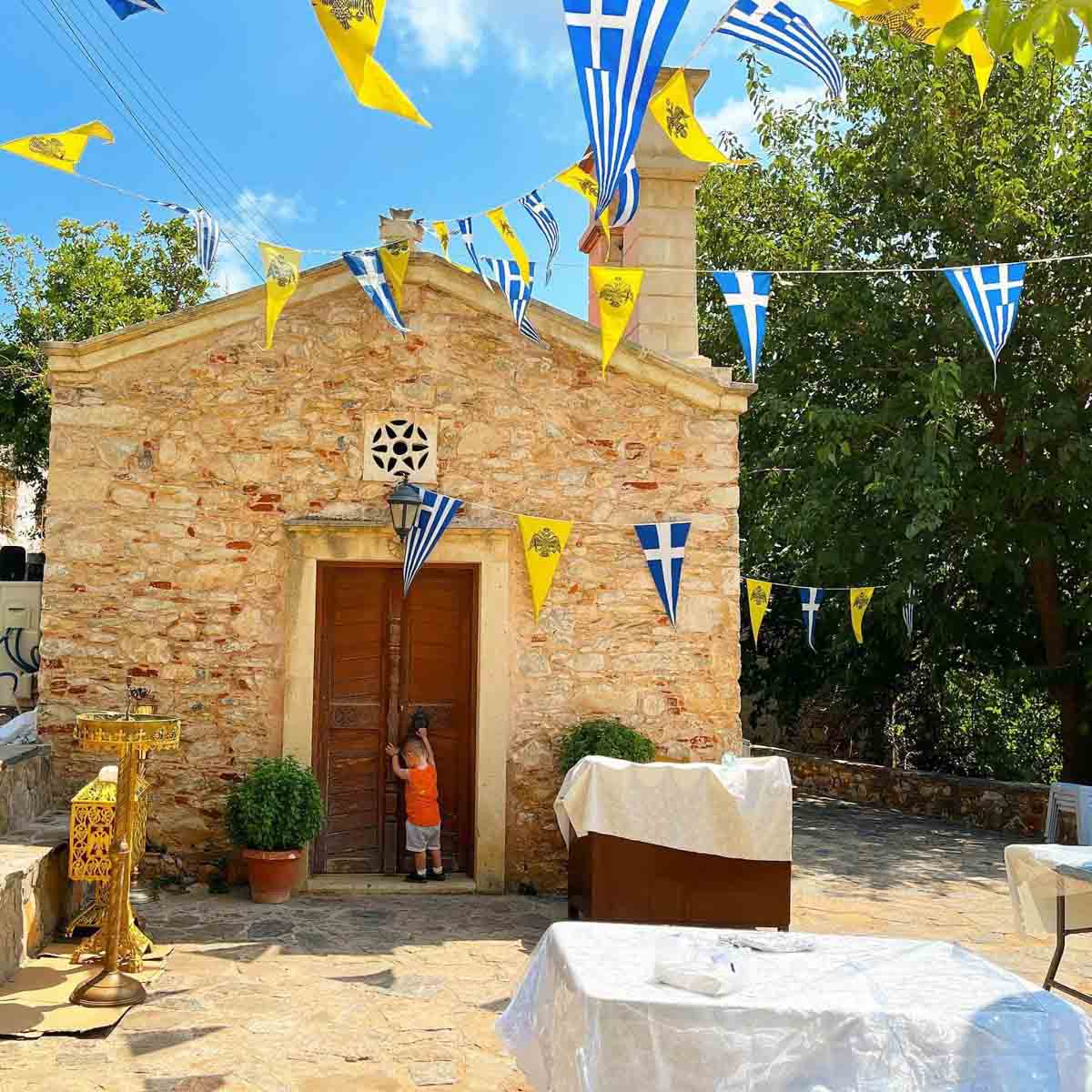Μοναστήρια & Εκκλησίες